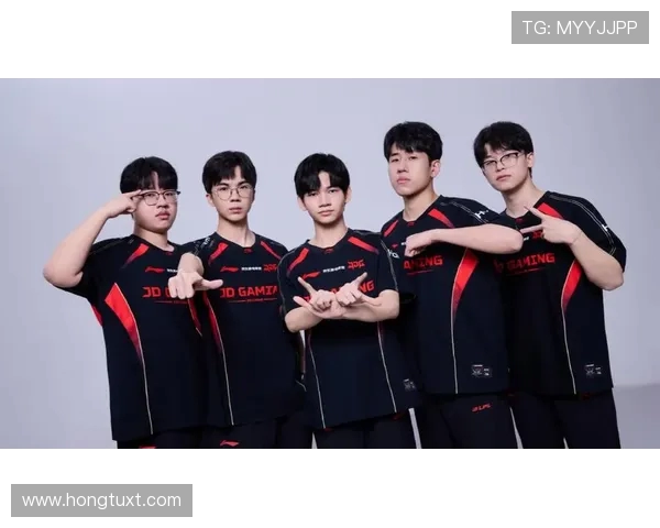 JDG战队的控制体系解析与英雄联盟战术创新探讨 JDG战队的控制体系解析与英雄联盟战术创新探讨