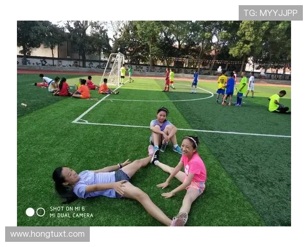 吴丽专访：从绿茵场到人生舞台的足球旅程回顾与展望