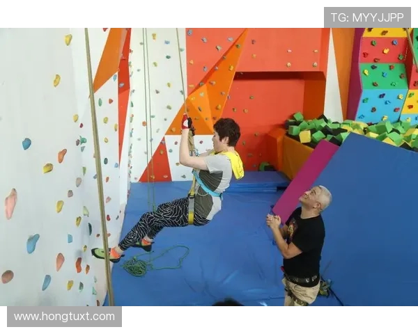 成都攀岩队心理素质排名第十揭秘攀岩运动员的心理挑战与成长之路